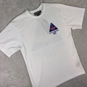 NWT Crooks & Castles Men's White Duffle Bag Boy Graphic T-Shirt Size M Skater